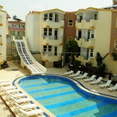 Hotel Midnight Sun