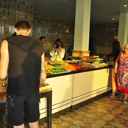 Midnight Sun Hotel