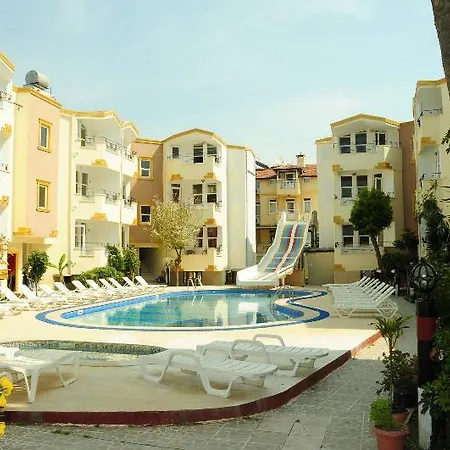 Midnight Sun Hotel 3*
